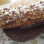 Patisserie Ravi,e relier - パリブレスト