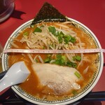 丸源ラーメン - 熟成味噌ラーメン　825円　丼の直径19cm