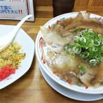 京都特製ラーメン 旭 - 