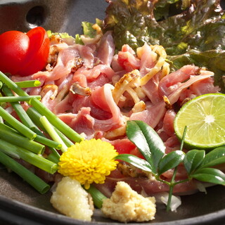 毎日手間を惜しまず作る、店主自慢の自家製料理をご堪能ください