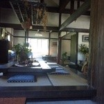 そば処 どうひら - 重みのある雰囲気