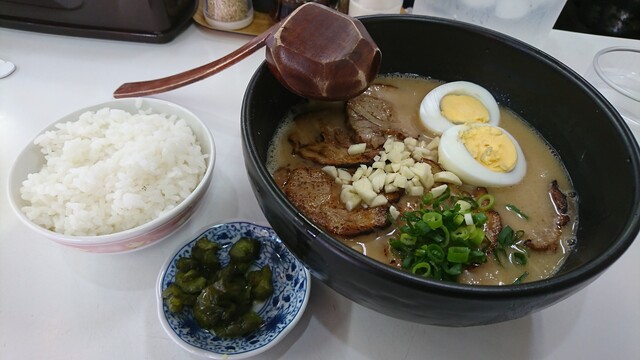 頑徹ラーメン 中田 ラーメン 食べログ 頑徹ラーメン 中田 ラーメン 食べログ