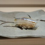 鮨 やま咲 - サヨリ（光って塩気◎）