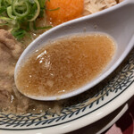 丸源ラーメン - 肉そばの「熟成醤油」は、小豆島(香川)酸「本仕込み醤油」と岡山県産と千葉県産の「濃口醤油」をブレンドしたものだそうです。