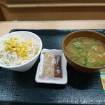 なか卯 - 令和元年6月 豚汁+サラダ
