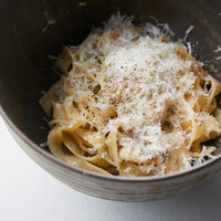 季節のパスタ『仔牛のリードボーとポルチーニ茸のタリアテッレ』