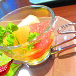 ノーザンテラスダイナー - たっぷりのフィリングサンドウィッチプレートディナー　１８００円（税込）のデザートのアップ【２０２１年３月】たっぷりのフィリングサンドウィッチプレートディナー　１８００円（税込）のデザートのアップ【２０２１年３月】