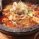 Asian Dining FOOD EIGHT - 羊挽肉の麻婆豆腐３辛