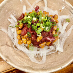 肥後路 - 桜納豆です　馬肉と納豆と熊本の少し甘い醤油のバランスが素晴らしい