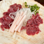 肥後路 - たてがみの美味しいことと言ったらもう　馬刺しってこんなに美味だったんですね