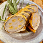 肥後路 - この店の辛子蓮根はマイギネスです　翌日揚げたてを買いに行ってワイフへの手土産にしました