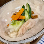 肥後路 - 永遠に飲み続けるモードに入りかけたので（笑）お新香で現実の世界に戻りました