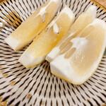 肥後路 - デザートだと晩白柚をサービスしてくれました　お心遣いに感謝です　本当に沁みます