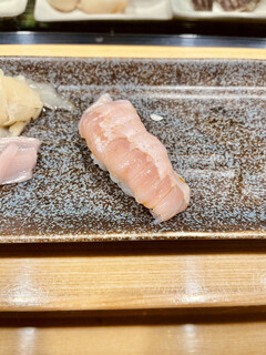 都寿司 - お好みでお願いしたらお願いする前に縁側が出てきました　脂が乗っていて最高です
