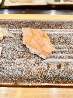 都寿司 - 甘海老もやっぱり握ってもらいました　握りのほうが明らかに美味く感じる