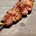 とり茶太郎 - かすみ鴨のロース　ものすごく旨いという言葉以外形容できないくらい旨い