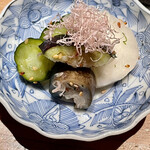 とり茶太郎 - 箸休めのお新香が出てくると前半戦が終了したイメージ　これから怒涛のセカンドハーフですね