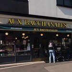 AUX BACCHANALES - ロゴがいい