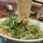 中華蕎麦 春馬 - 麺リフト⤴️