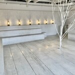 Walden Woods Kyoto - モード・ホワイトの店