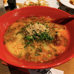 Wa Chu U Kan Ryouri Tabe Nomi Houdai Izakaya Sangoku Dan - ピリ辛ホルモンラーメン