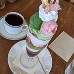 クリクリ - さくらパフェ1100円
      ~2021.4.5