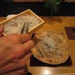 ぬる燗佐藤 - 粗挽き蕎麦
      
      
      