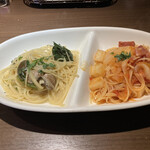 ガフーリオ - スパッラと山芋のトマトソース
      アサリとほうれん草のオイルソース