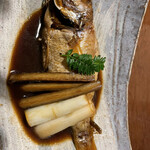 Robatayaki Udatsu - 釣りきんきの煮つけ