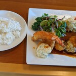 エビス カフェ - エビスランチ 　本日はハンバーグ&お魚ランチ