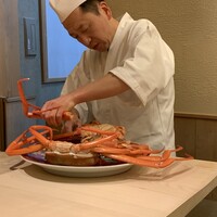 すし処 めくみ - 10分蒸した紅ズワイガニとズワイガニ