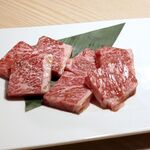 炭火極味焼肉 英 - 上カルビ