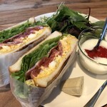 オフグリッドカフェ センチャラーズ - 