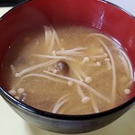 橋本屋 - エノキとナメタケの味噌汁ですが、これがまた美味かったんだなぁ