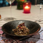 エノテーカ ピンキオーリ - オリーブを練りこんだタリオリーニ