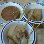 長浜ラーメン三吉 - おでん＠100円