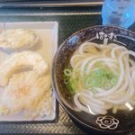 Hanamaru Udon - かけ（並）￥１０５　＋とり天￥１３７＆さつまいも天￥１０５＆かぼちゃ天￥１０５