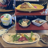 名駅なだ万茶寮 - 