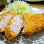 とんとん亭 - 黒豚ロース定食