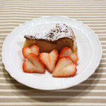 Rue Favart - 濃厚ロックフォールで楽しむチーズケーキ