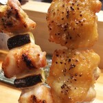 焼き鳥 ばかちん - モモ手羽塩