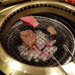 炭火焼肉 牛和鹿 本店 - 