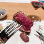 肉割烹 岡田前 - 