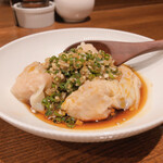 創作麺工房 鳴龍 - 海老ワンタン（スパイシーガーリックソース）
                                450円