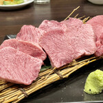 Yakiniku To Gyuutan Ken - 