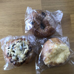 焼菓子　あいうえお - 舞茸とナス@260
イチジククルミ@230
ドライカレー@250