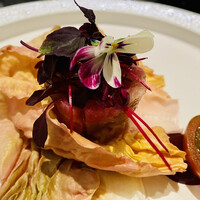 Élan - 初かつお ビーツ ショコラトマト 赤色の根菜 チコリアローズ