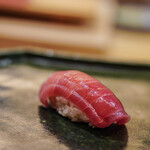 いしまる - "鮪（しび）"、《中肥（ちゆうあぶ）》