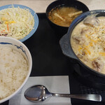 松屋 - シュクメルリ鍋定食