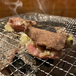 松阪牛炭火燒肉Maruyoshi 鈴鹿店 - 名物・ネギ塩タン